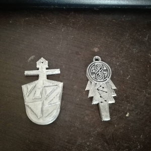 Classic Doctor Who 7th and 8th TARDIS keys