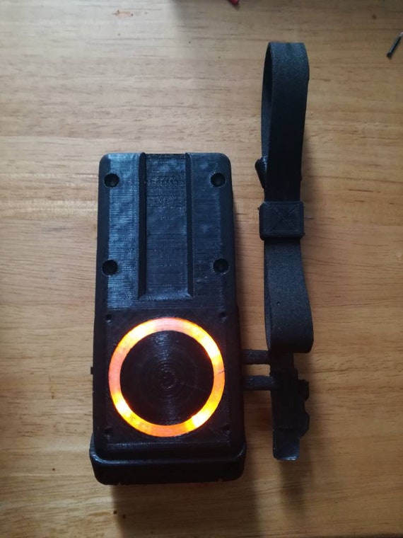 DIVISION　ISACビーコン　3Dプリンタ製レプリカ Inspired Division Beacon With LEDS (small Print Error) - Etsy