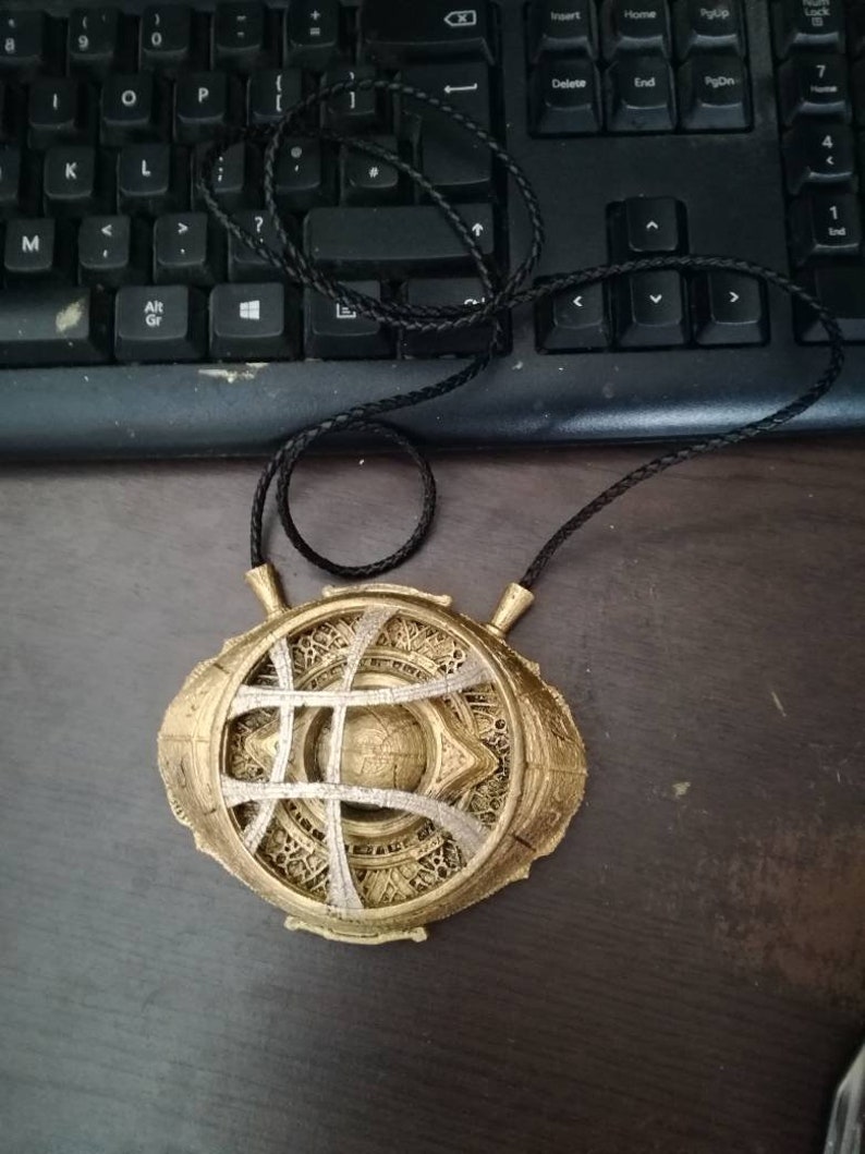 Doctor Strange Eye of Agamotto replica