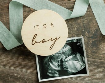 Baby Announcement Sign| It’s A Boy | It’s A Girl | Custom Wood Sign | Announcement Sign | Baby Photo Prop |