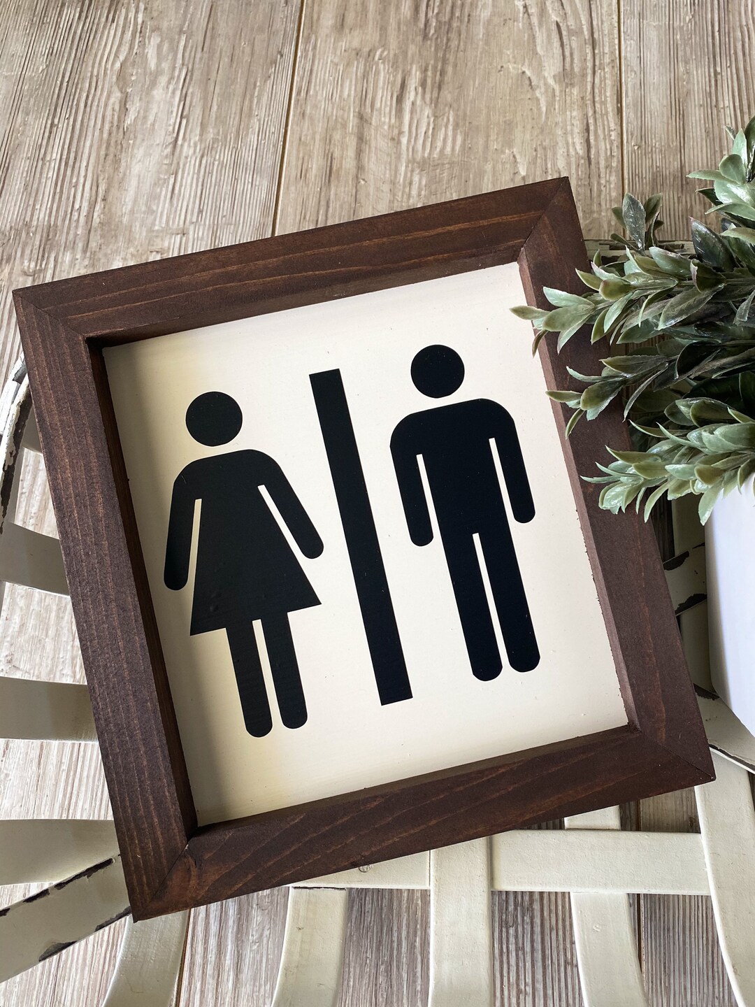Men Women Bathroom Sign