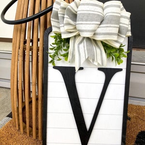 Farmhouse Decor | Farmhouse Shiplap Initial Tag | Farmhouse Hanger | Custom Wood Sign | Shiplap Wood Sign | Shiplap Sign | Last Name Sign