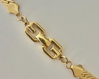 Vintage Givenchy G Logo Clasp Gold Herringbone Necklace