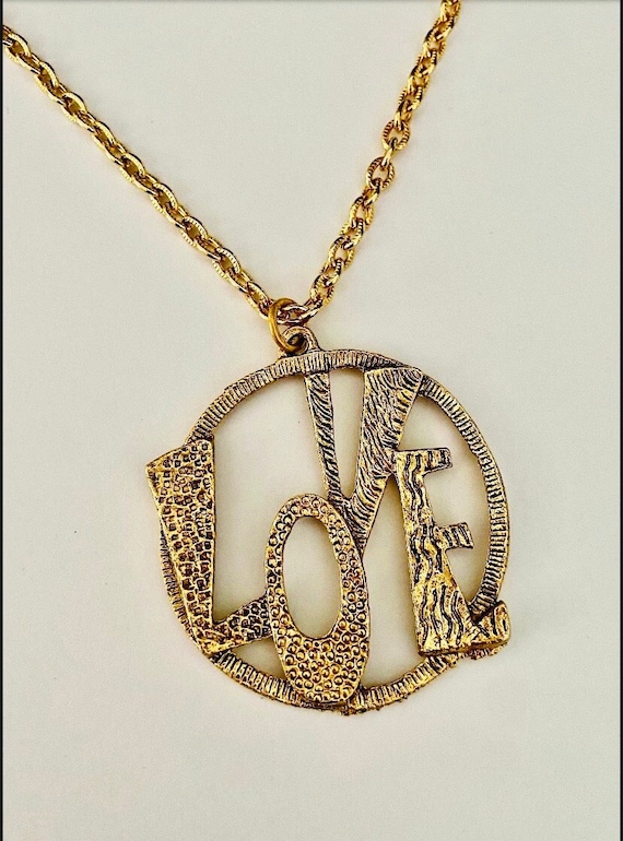 Mod 1960s LOVE Pendant Necklace