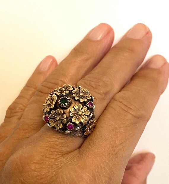 Two Tone Fabulous Flower Ring - image 4