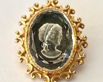 Vintage Gold Smoky Reverse Intaglio Carved Glass Cameo Brooch Pin