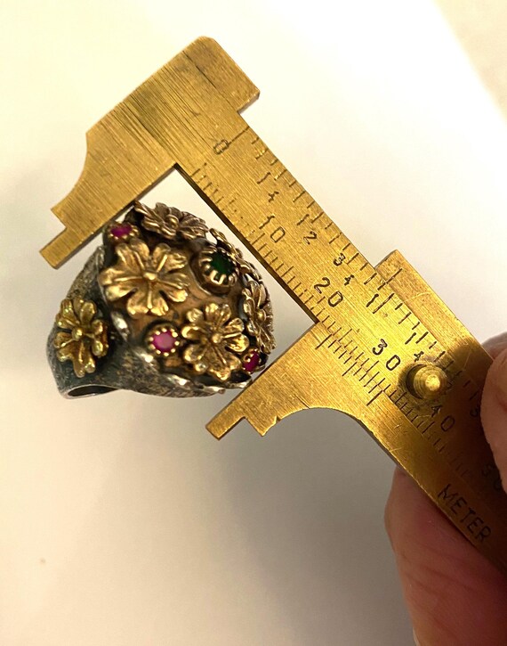 Two Tone Fabulous Flower Ring - image 7