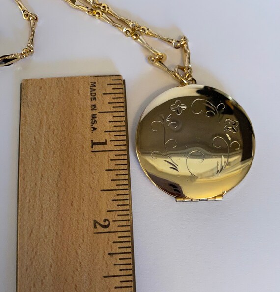Round Engraved Locket on Bar Link Chain - image 9