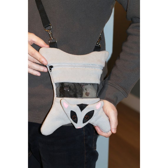 thumbnail image 2 of Sugar Glider Bra Pouch With Window Screen - Triangle Bonding Pouch For Small Pets 2 of 11