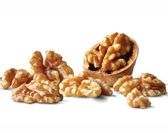 Raw Walnuts 2 lbs. - Healthy and Natural Small Pet Treat - Grey Squirrels, Ground Squirrels, Flying Squirrels, Parrots