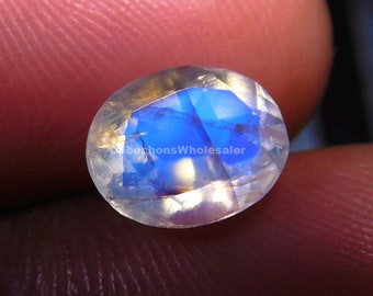 Rainbow Moonstone Faceted Gemstone, AAA+++ Top Quality Blue Flashy Cut Moonstone, Oval Shape Gemstone, Calibrated Size 9*7*5 MM 2 Carat