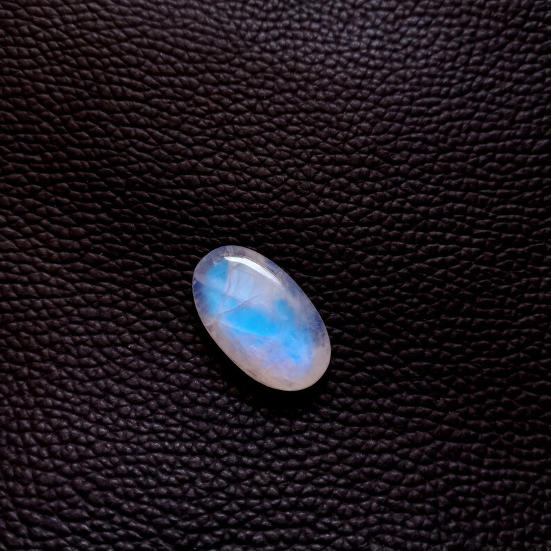 Pendant Jewellery Making Oval Shape 25*15*8mm 25Cts Blue Flashy Rainbow Moonstone Loose Gemstone AAA Quality Natural Rainbow Moonstone