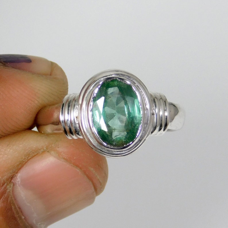 Wedding Ring Precious Green Emerald Gemstone Ring Anniversary Ring Emerald Ring May Birthstone Ring 925 Sterling Silver Emerald Ring