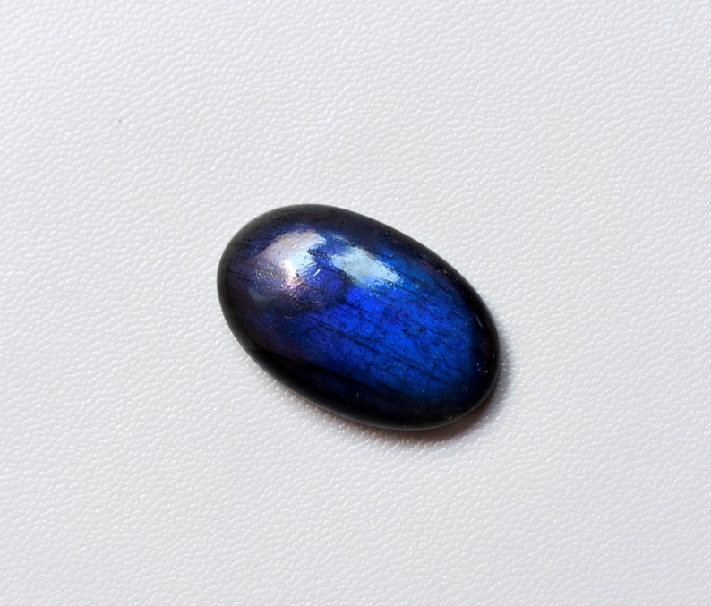 Size 32*20*8mm 42Cts AAA Quality Labradorite Cabochon Jewellery Gemstone Full Blue Flashy Oval Shape Blue Labradorite Loose Gemstone