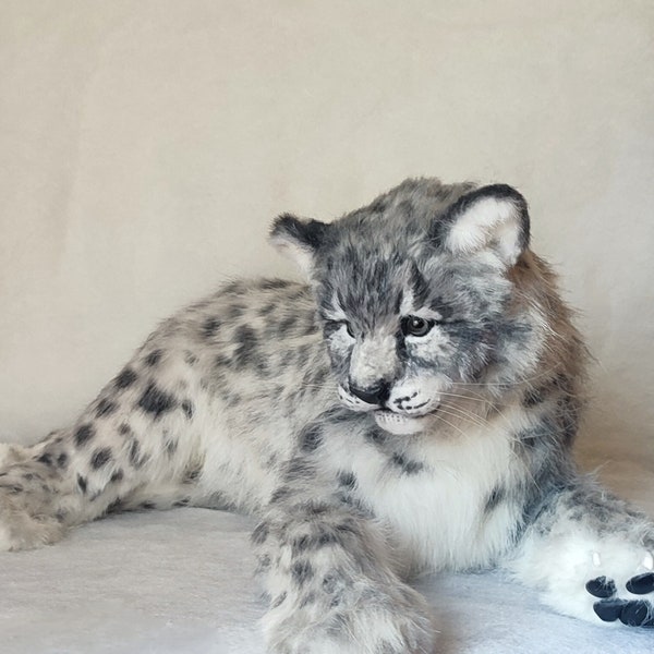 Snow leopard Realistic tiger cub Plush toy kitten Author's doll OOAK