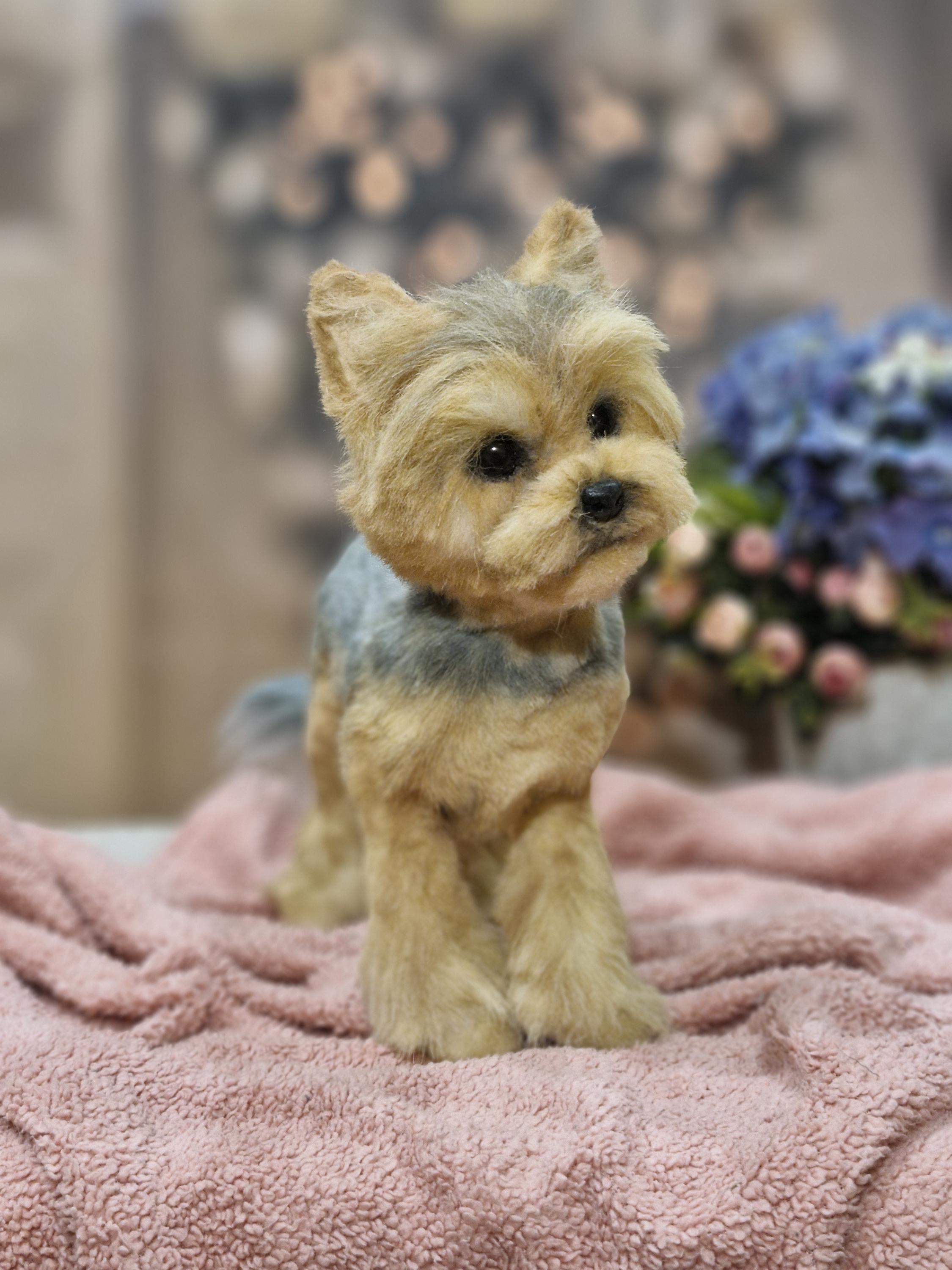 アートドール　ヨークシャテリア リアルなヨークシャーテリアの子犬 - ポーズをとらせることができる