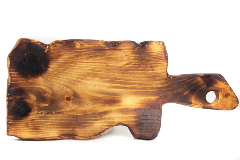 Cutting Board with natural shapes