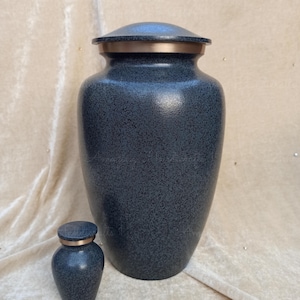 Blue-gray Speckled Cremation Urn Set – Adult Funeral Urns for Human Ashes with Mini Keepsake Urns – Memorial Ash Storage – Adult Urns