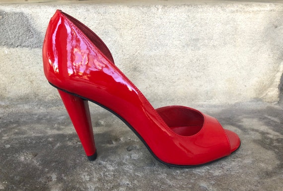 Escarpins rouges, Designer chaussure avec cuir verni par ROBERT CLERGERIE. Pompes à talon haut. | Impeccable
Escarpins rouges, Designer chaussure avec cuir verni par par par ROBERT CLERGERIE. Pompes à talon haut. | Impeccable
cba7cb