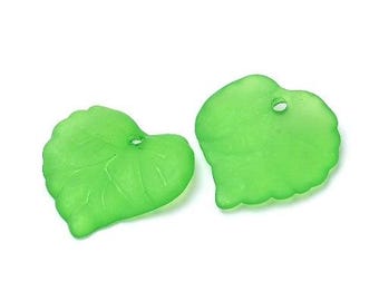 Green Lucite Beads Leaf 15x16mm Pack Of 50+