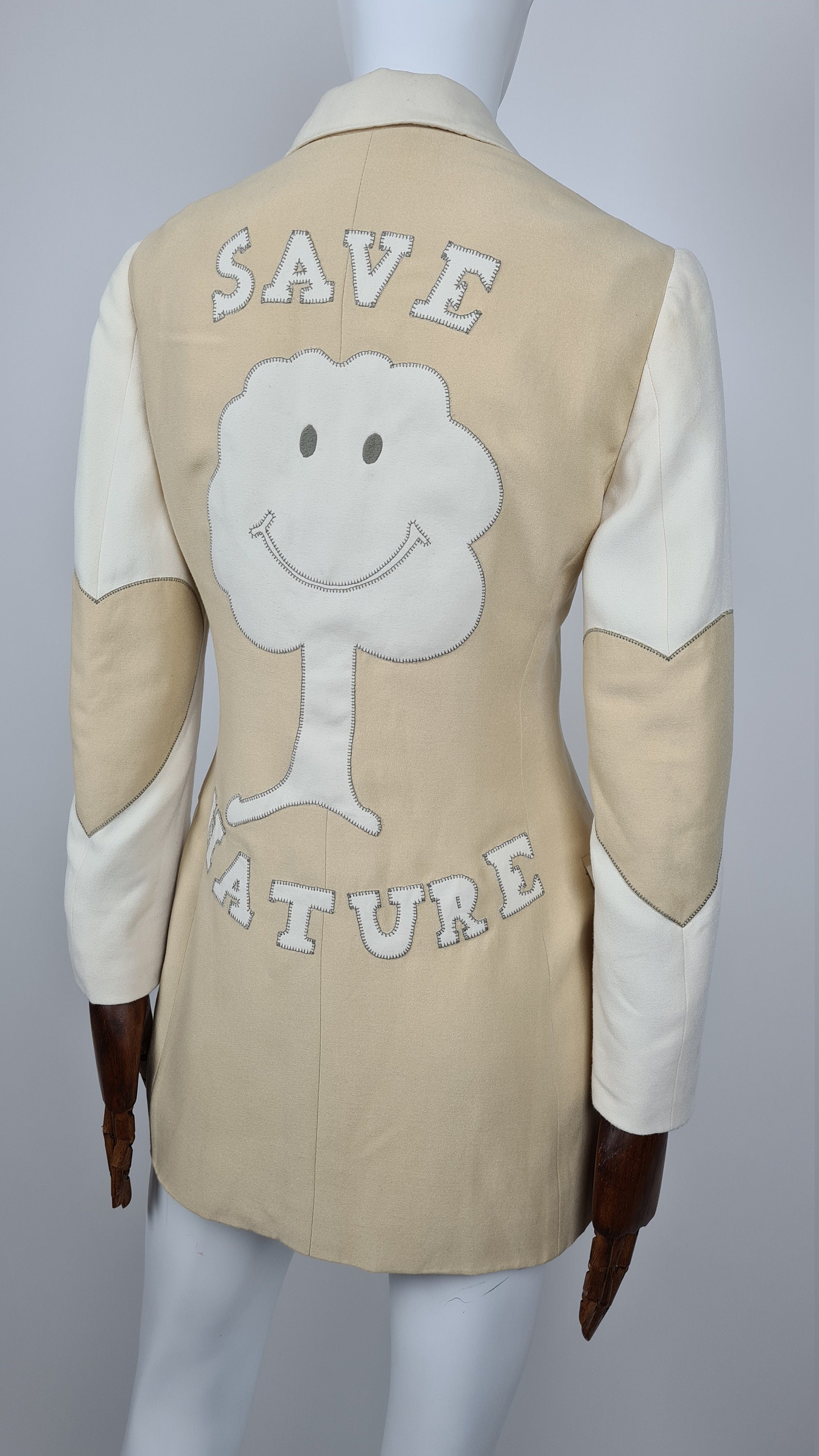 モスキーノジャケット 1994 Franco Moschino Ivory & Black Question Mark Faux Fur