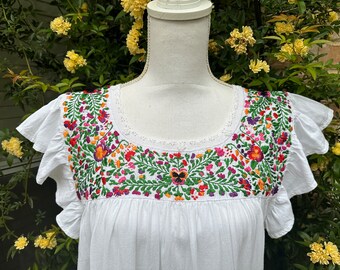 Hand embroidered Mexican dress, San Antonino dress, Cotton Mexican dress, Sundress, white boho dress,  boho resort dress, Mexican wedding,