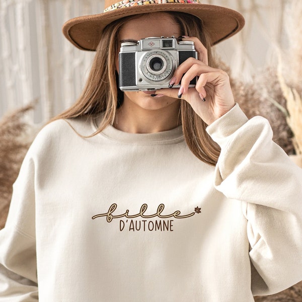 Sweatshirt aux couleurs d'automne, Sweat Fille d'Automne, Pull automne beige pour femme, cadeau personnalisé anniversaire, coton ouaté sable