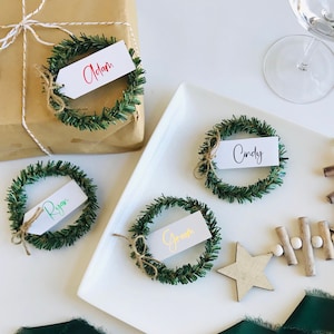 Mini Wreath Place Cards, Christmas Place Card, Custom Name Card, Christmas Place Card Holder, Seat Name, Wedding Place Card, Guest Name Card