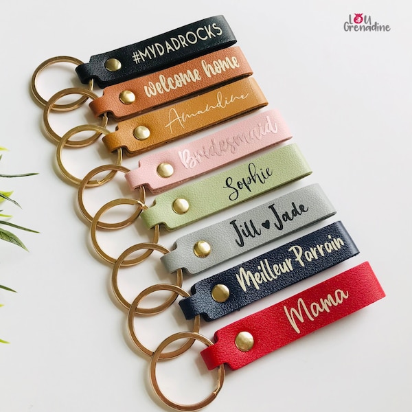 Personalized keychain, Bridesmaid keychain, keychain for Mom, keychain for school bag, Best Dad keychain, custom keychain, stocking gift