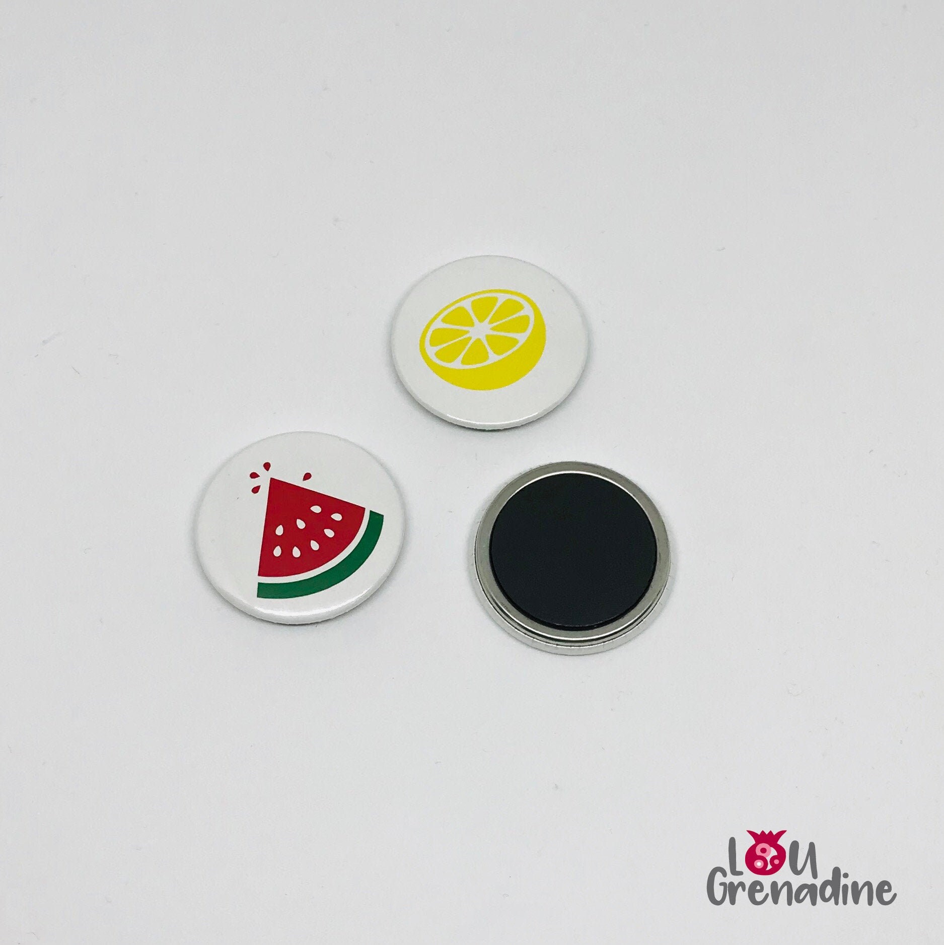 pins pin/'s flag national badge metal lapel backpack hat button vest catalonia