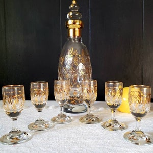 Turkish Glass Carafe and 6 Glass Set - Vodka Wine Stemware - Drinking Glass Set