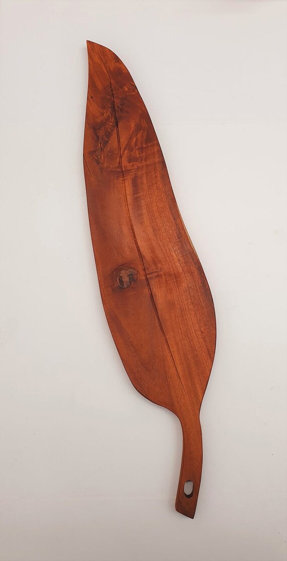 Carved Teak Leaf Serving Plates Carved Teak Leaf Serving Plates