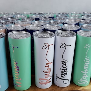 Mix 20oz Skinny Weihnachten Geschenk Becher/ Wiederverwendbar Stroh und Deckel / Brautjungfern Geschenk / Geschenk für Sie / Personalisierte Geschenke / Corporate Christmas Geschenk