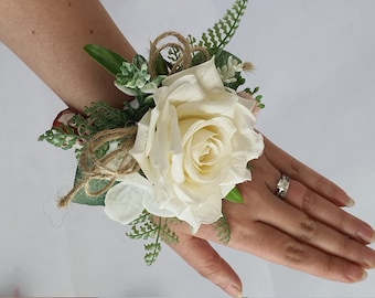 White Flowers Corsage and Boutonniere / Wrist Floral Corsage / Bridesmaid Corsage / Prom Corsage and boutonniere / Wedding Corsage