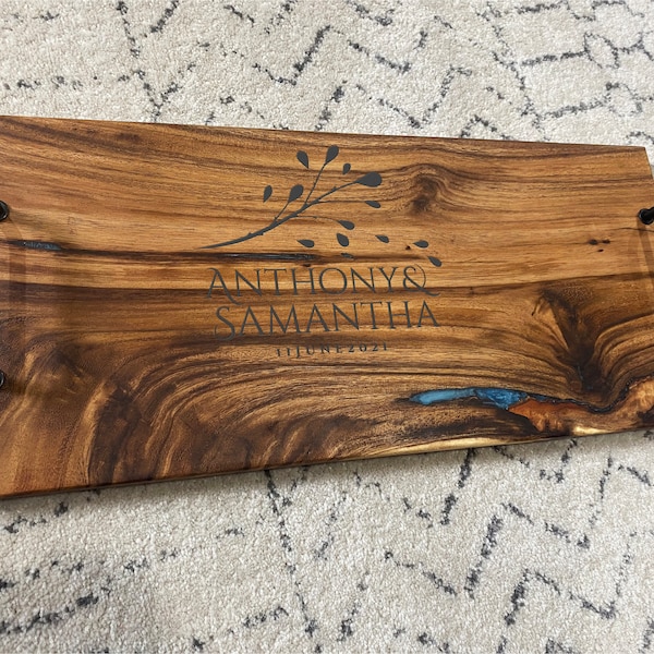 Engraved Charcuterie Board with Handles / Personalised Serving Board / Custom Made Platter / Wedding Gift / Anniversary Gift / Bespoke Gift