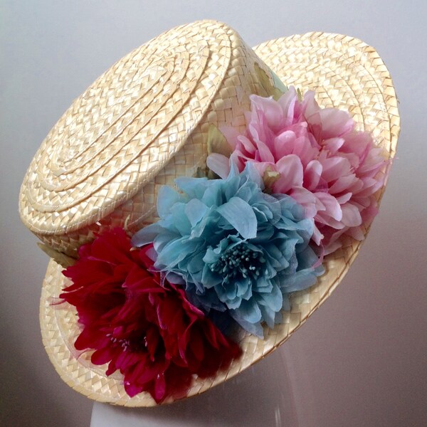 Elegant hat with Green Ribbon and pink flowers of course, light blue and pink tissue Fort - All our items are UNIC parts