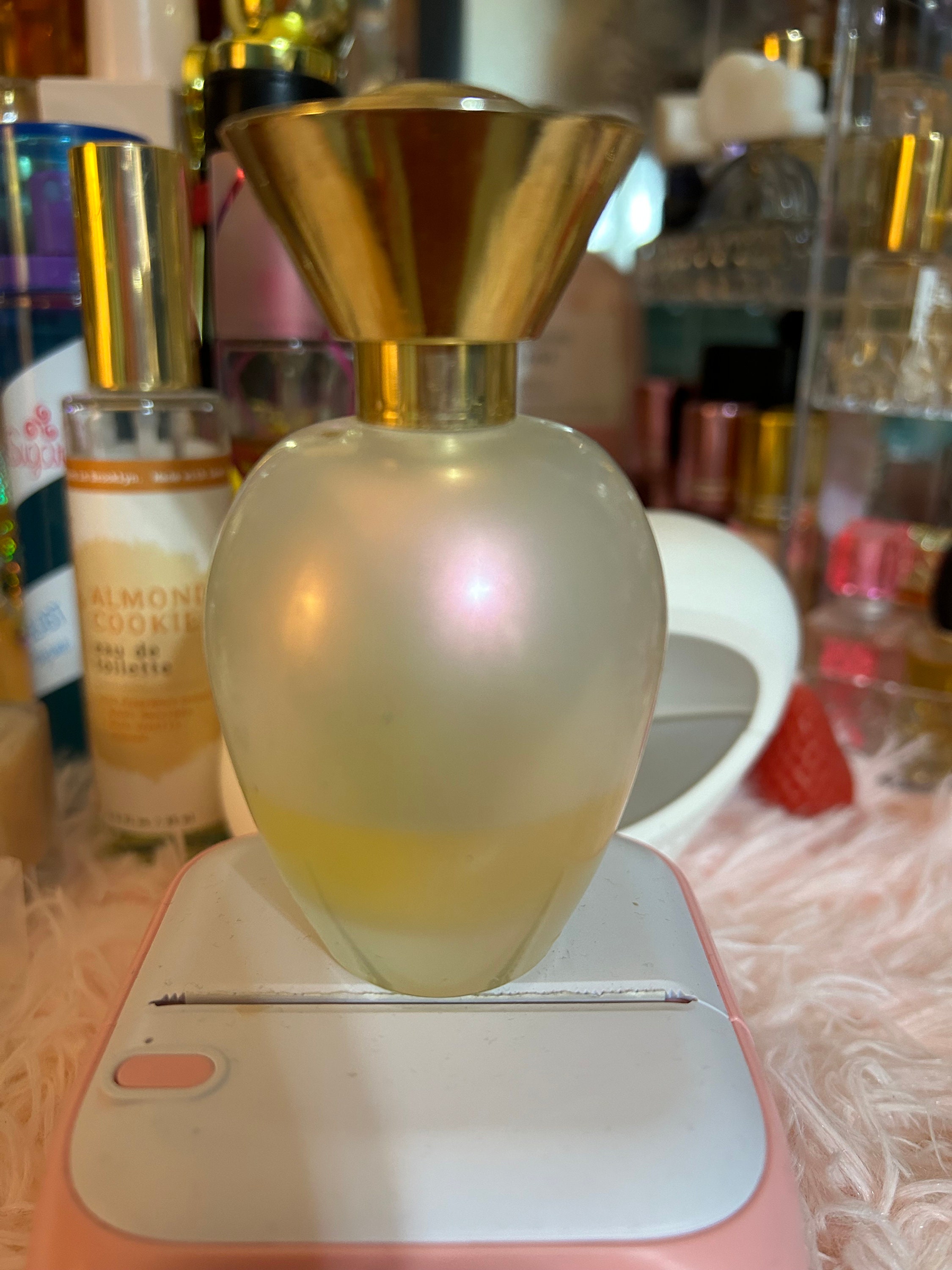  Avon Rare Pearls Eau De Parfum Spray for Women, 1.7 Fluid  Ounce : Beauty & Personal Care