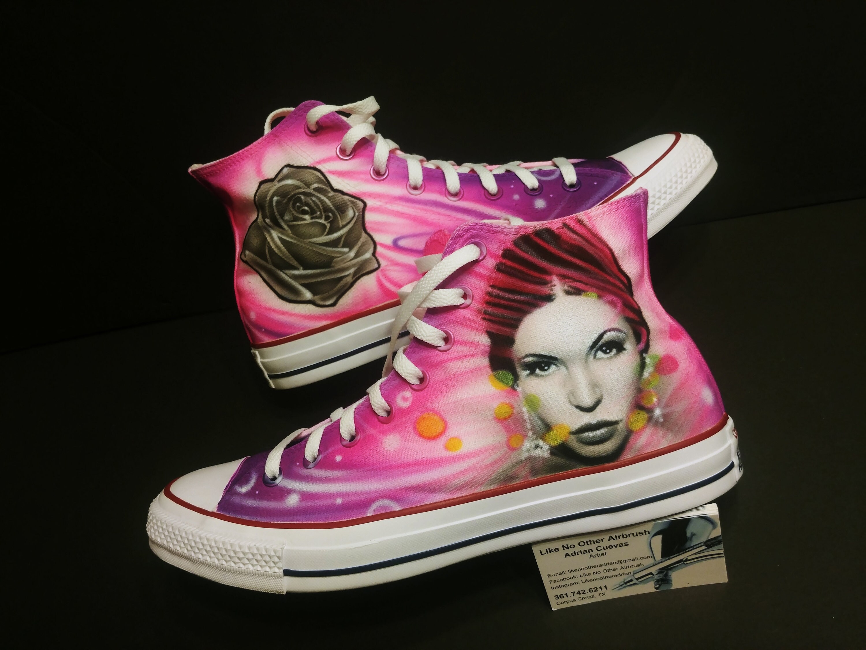 selena converse