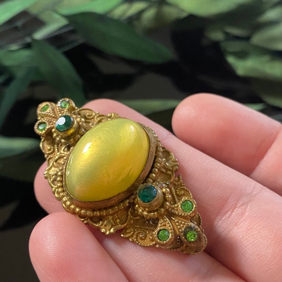 Antique Art Deco Czech Yellow & Green Glass Pearl… - image 7