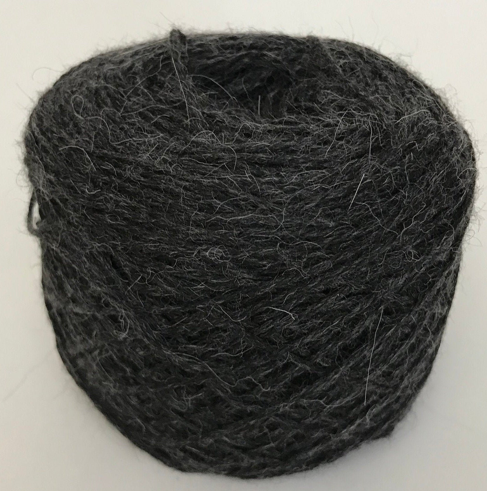 Llama Yarn, Black