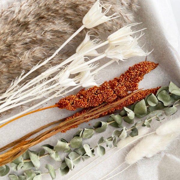 Letterbox - Dried flower bouquet - Mid-West Bouquet - naturally preserved botanicals eucalyptus pampas grass with customised card