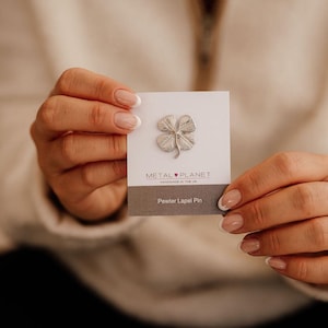 Four Leaf Clover Shamrock - Pewter jacket lapel pin