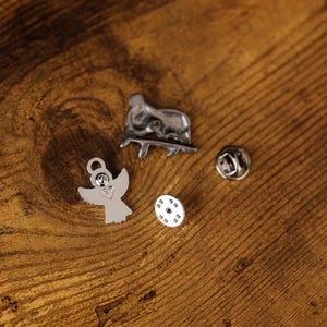 Scottie dog jacket lapel pin image 3