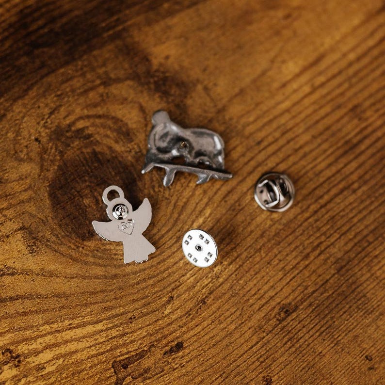 Scottie dog jacket lapel pin image 3