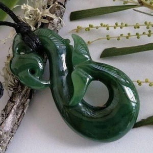 New Zealand Maori Style Jade Polished Manaia Large NZ Nephrite Pendent / Necklace (53mm L, Unisex )