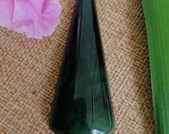 New Zealand Jade Greenstone Pounamu Polished Drop Large pendant (70mm - Length, Unisex)