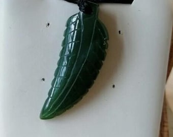 New Zealand Style Jade Fern Handmade Necklace Pendant (35mm L - Unisex)