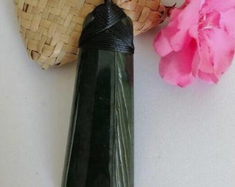 New Zealand Jade Greenstone Polished Toki Large Pendant (85mm x 32mm, Unisex)