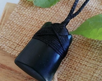 New Zealand Greenstone Jade Toki Matte Pendant Necklace (35mm L x 26mm W, Unisex)