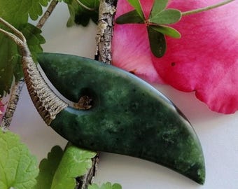 New Zealand Jade Greenstone Bound Fish Hook Large Pendant Necklace (90mm L x 35mm W, Unisex)